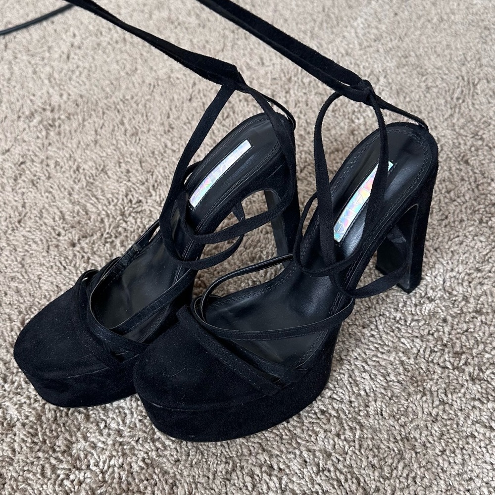 Dollskill Strap Platform Heels